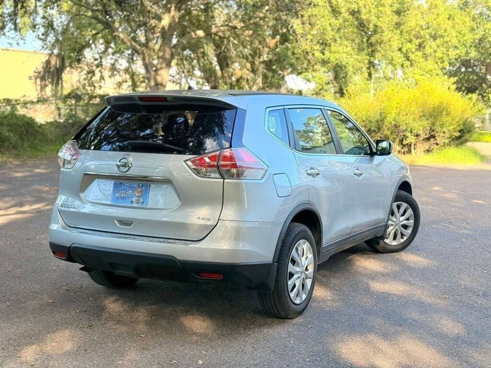 2015 Nissan Rogue - Image 5 of 19