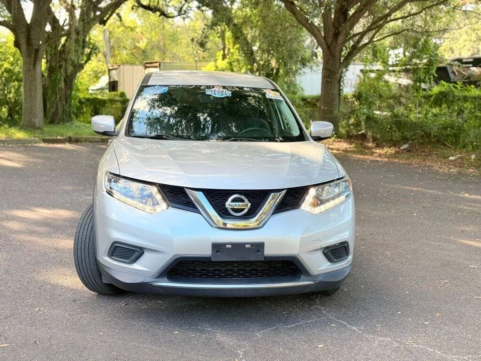 2015 Nissan Rogue - Image 2 of 19
