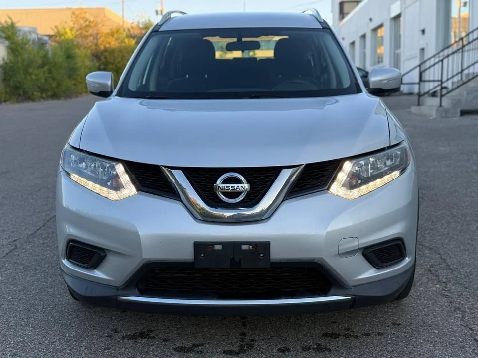 2015 Nissan Rogue - Image 2 of 16