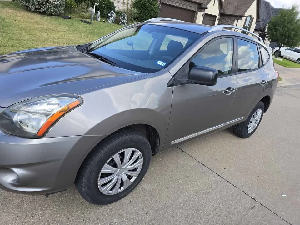 2015 Nissan Rogue - Image 3 of 8