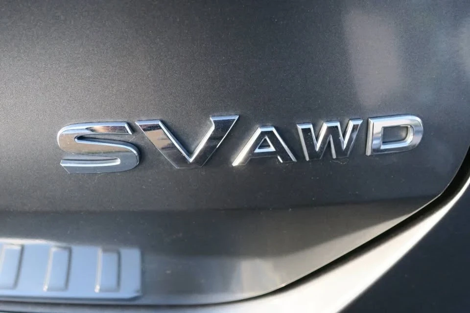 2015 Nissan Rogue - Image 12 of 19