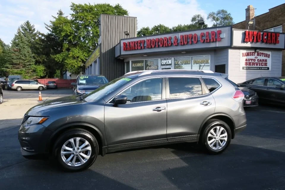 2015 Nissan Rogue - Image 3 of 19