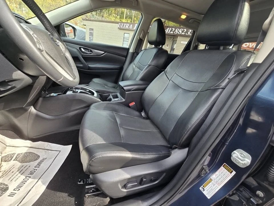 2015 Nissan Rogue - Image 11 of 14