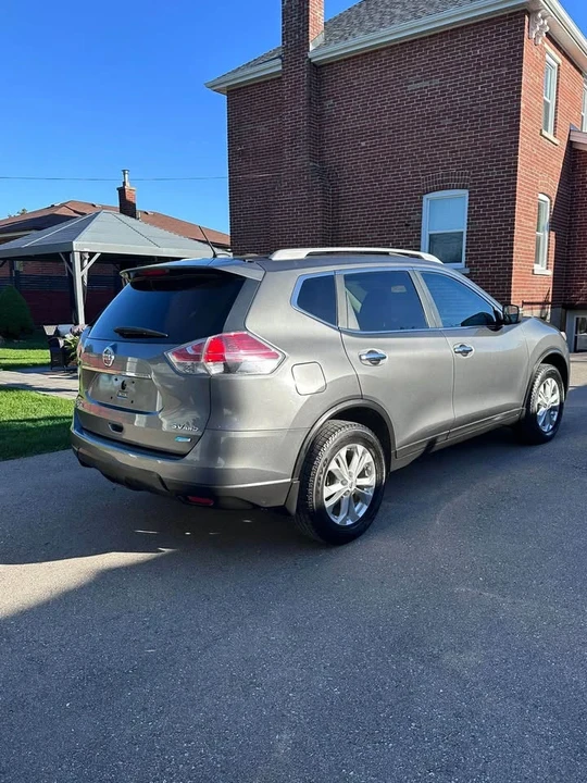 2015 Nissan Rogue - Image 3 of 12