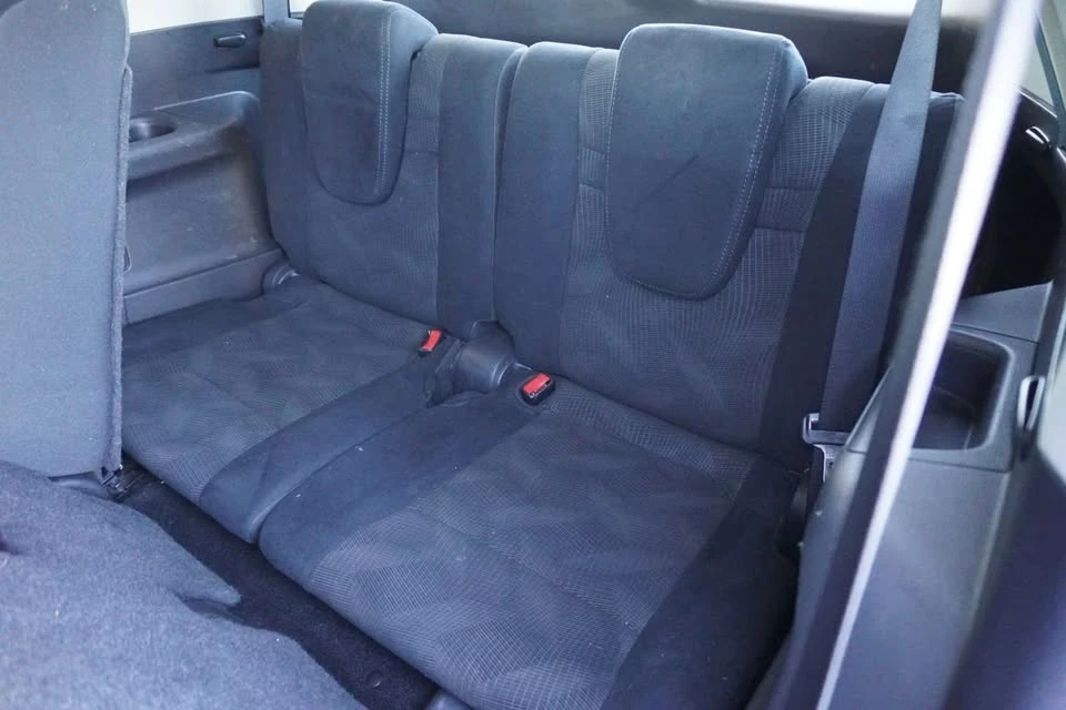 2015 Nissan Rogue - Image 16 of 18