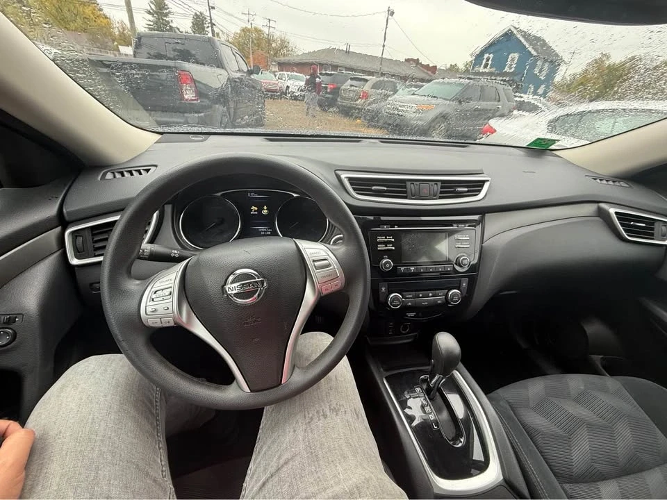 2015 Nissan Rogue - Image 14 of 14