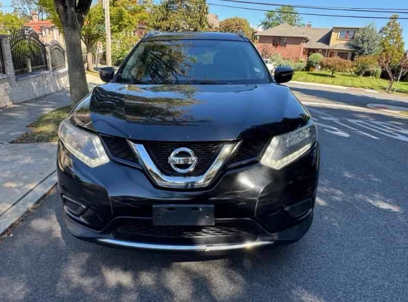 2015 Nissan Rogue - Image 2 of 17