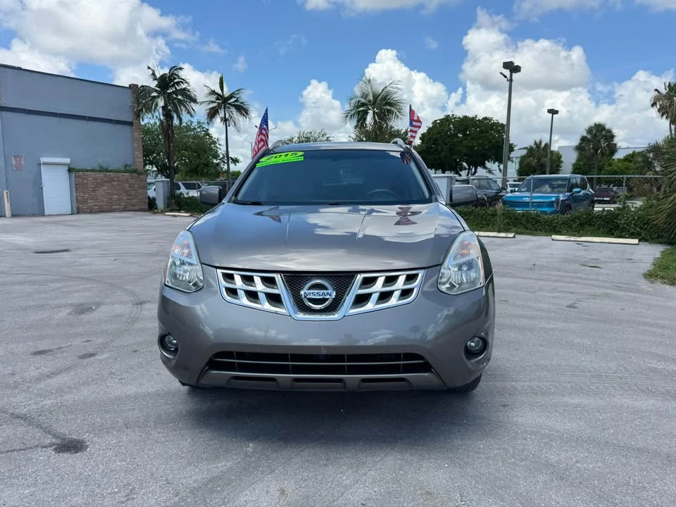 2015 Nissan Rogue - Image 2 of 11