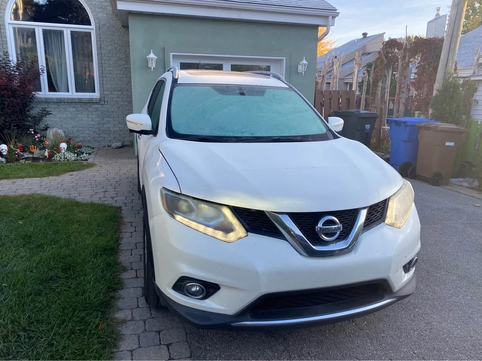 2015 Nissan Rogue - Image 15 of 15