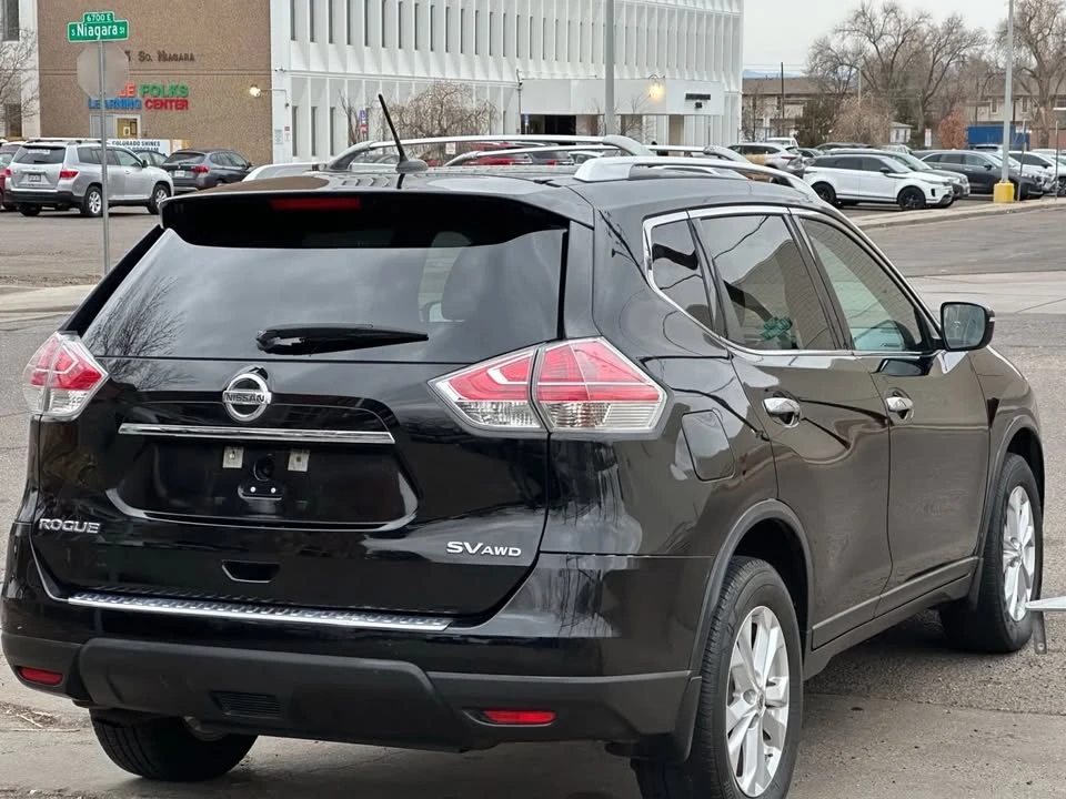 2015 Nissan Rogue - Image 6 of 17