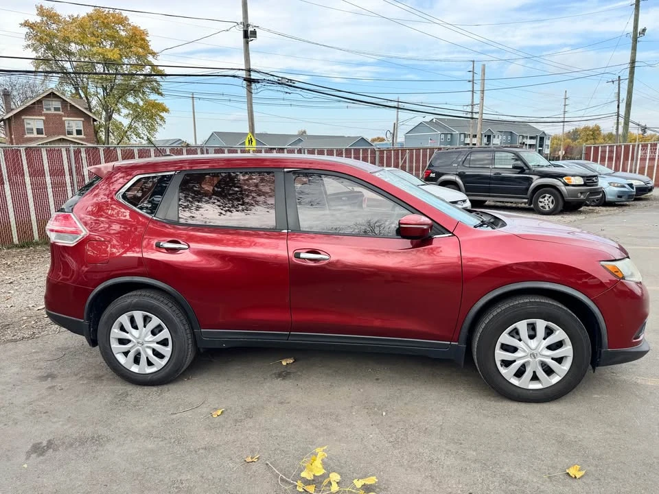 2015 Nissan Rogue - Image 3 of 7