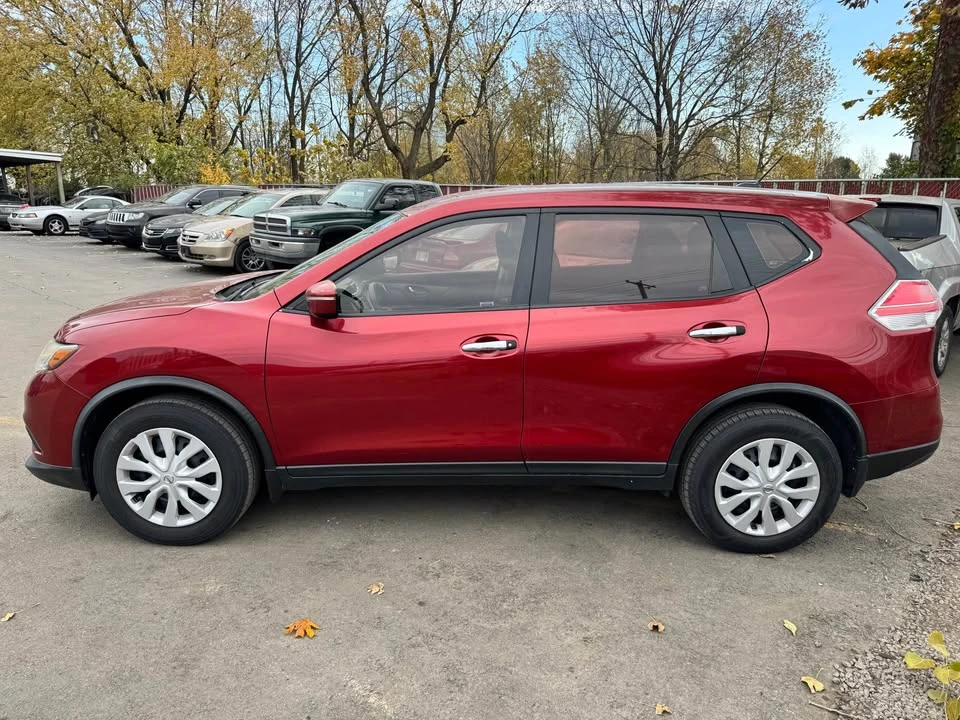 2015 Nissan Rogue - Image 4 of 7