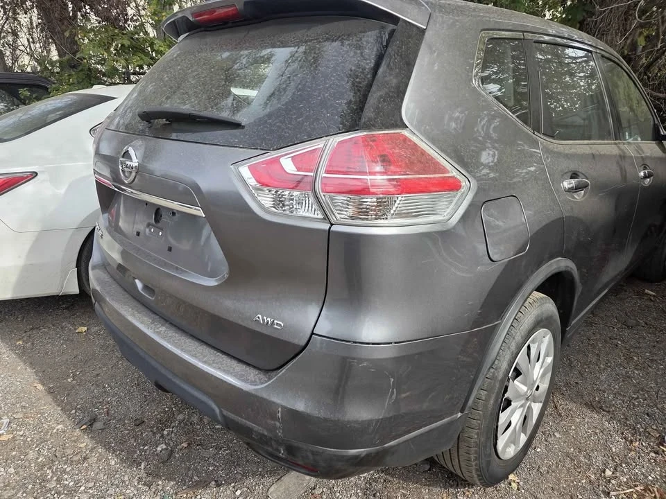 2015 Nissan Rogue - Image 3 of 9