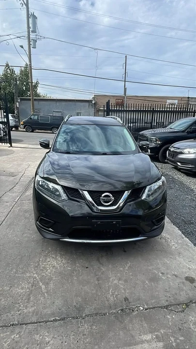 2015 Nissan Rogue - Image 3 of 5