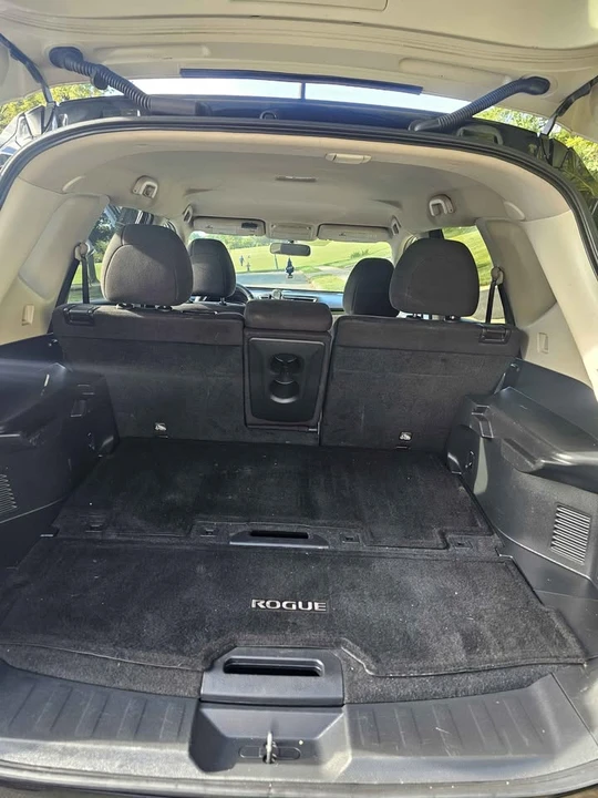 2015 Nissan Rogue - Image 2 of 4