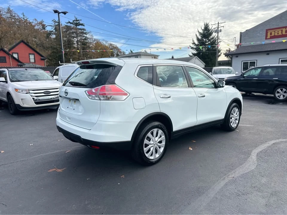 2015 Nissan Rogue - Image 5 of 14