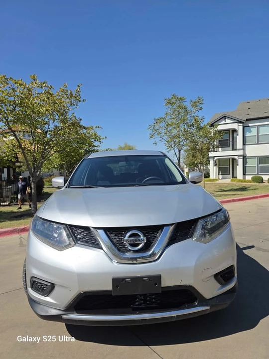 2015 Nissan Rogue - Image 2 of 13