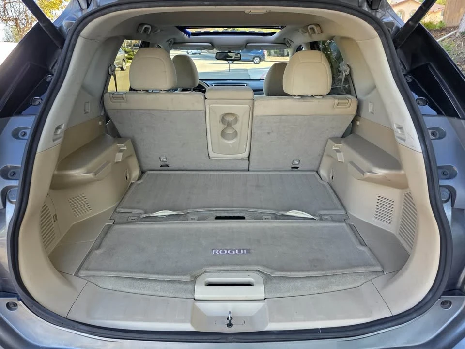 2015 Nissan Rogue - Image 9 of 20