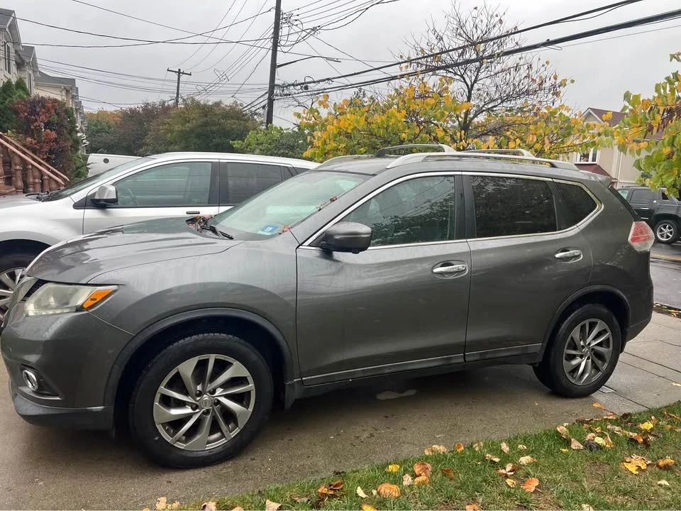 2015 Nissan Rogue - Image 3 of 10