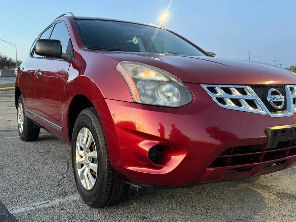 2015 Nissan Rogue - Image 2 of 7