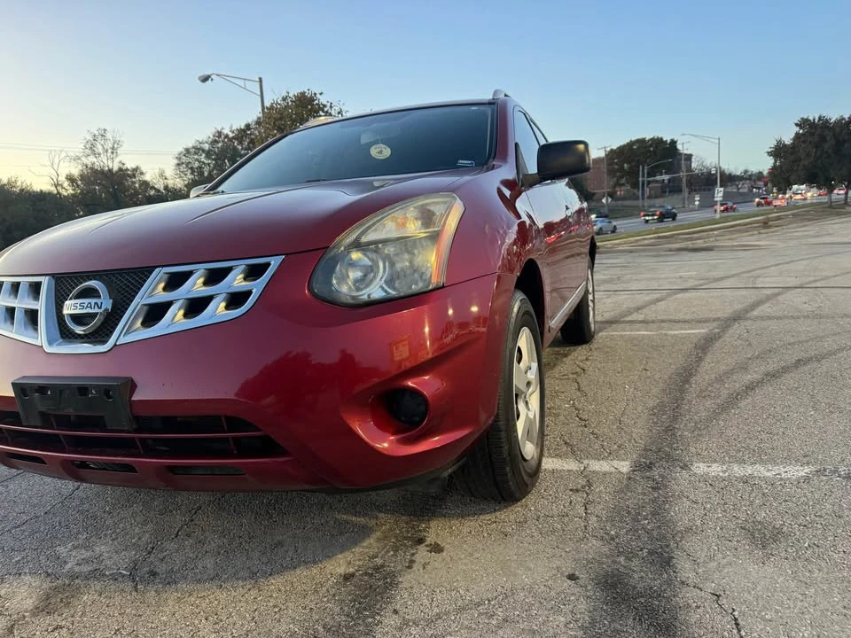 2015 Nissan Rogue - Image 3 of 7
