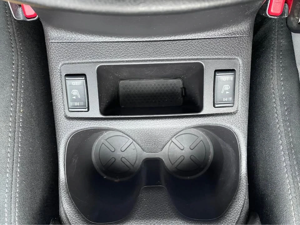 2015 Nissan Rogue - Image 12 of 18
