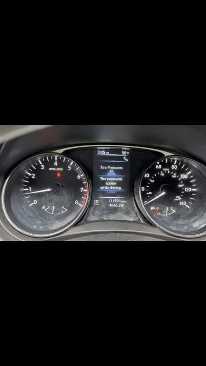 2015 Nissan Rogue - Image 2 of 4