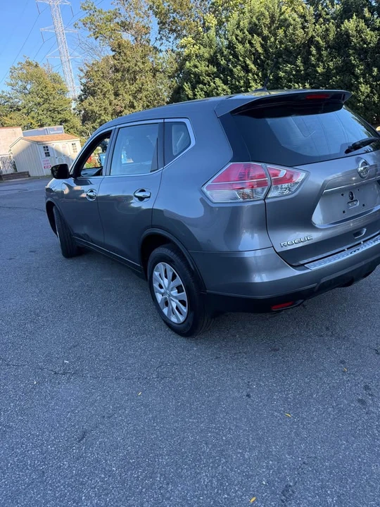 2015 Nissan Rogue - Image 4 of 13