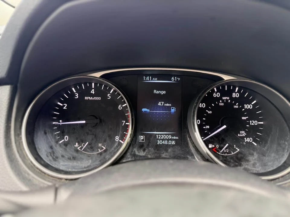 2015 Nissan Rogue - Image 15 of 16