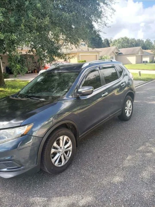 2015 Nissan Rogue - Image 3 of 8
