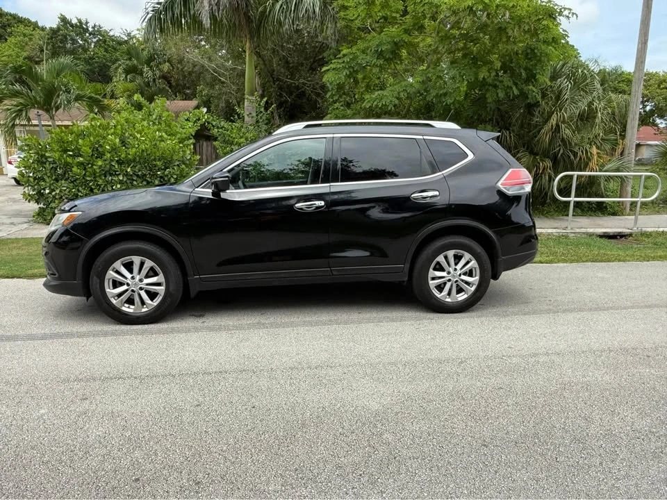 2015 Nissan Rogue - Image 3 of 13