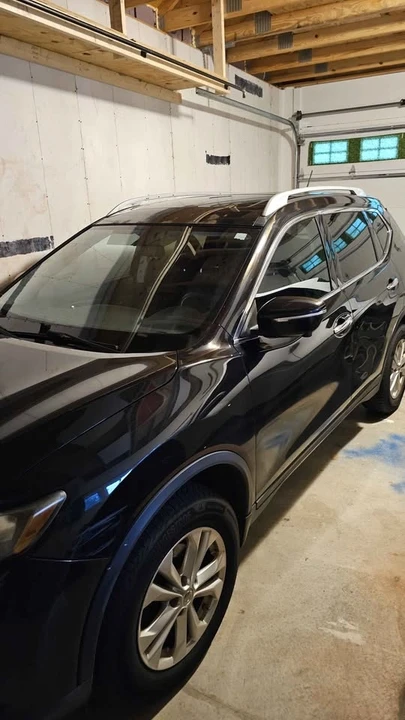 2015 Nissan Rogue - Image 2 of 5