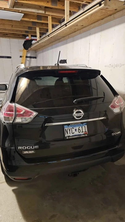 2015 Nissan Rogue - Image 4 of 5