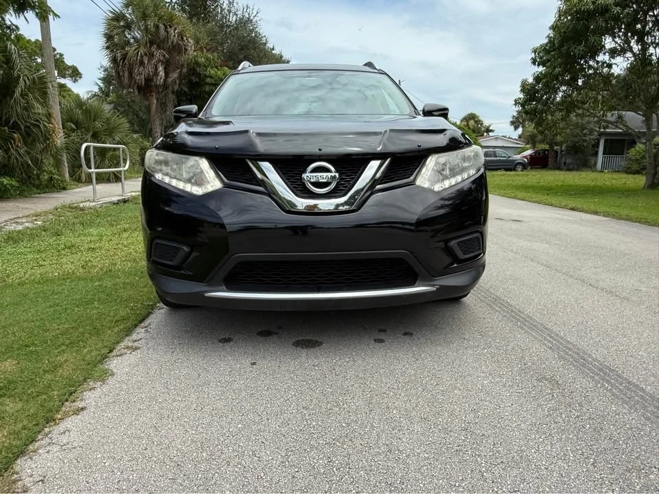 2015 Nissan Rogue - Image 8 of 13