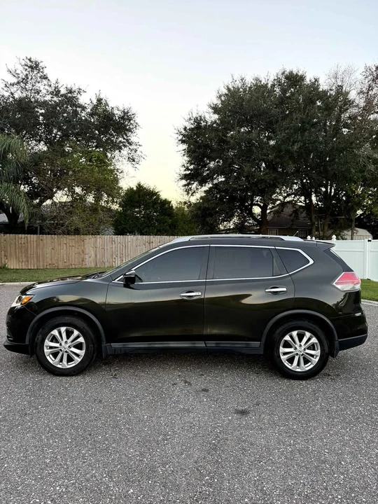 2015 Nissan Rogue - Image 3 of 9