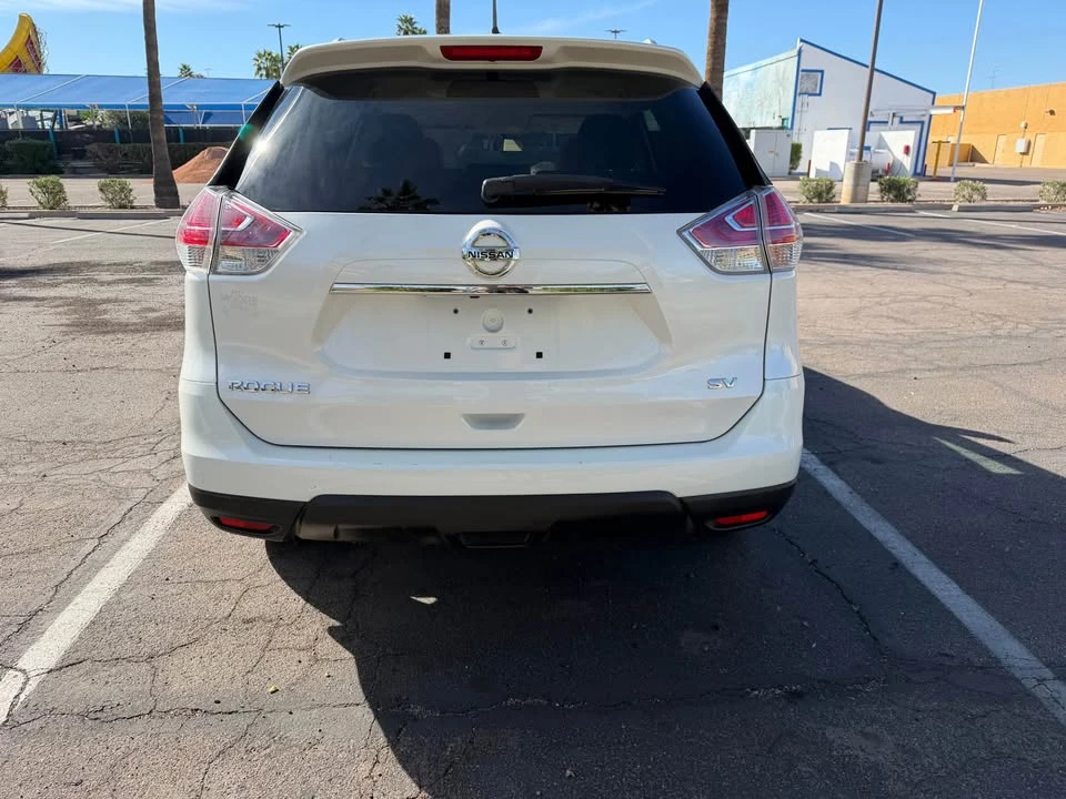 2015 Nissan Rogue - Image 6 of 12