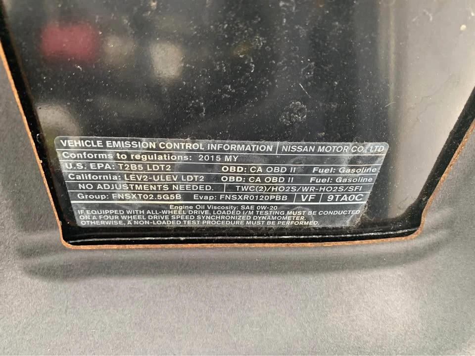 2015 Nissan Rogue - Image 16 of 17