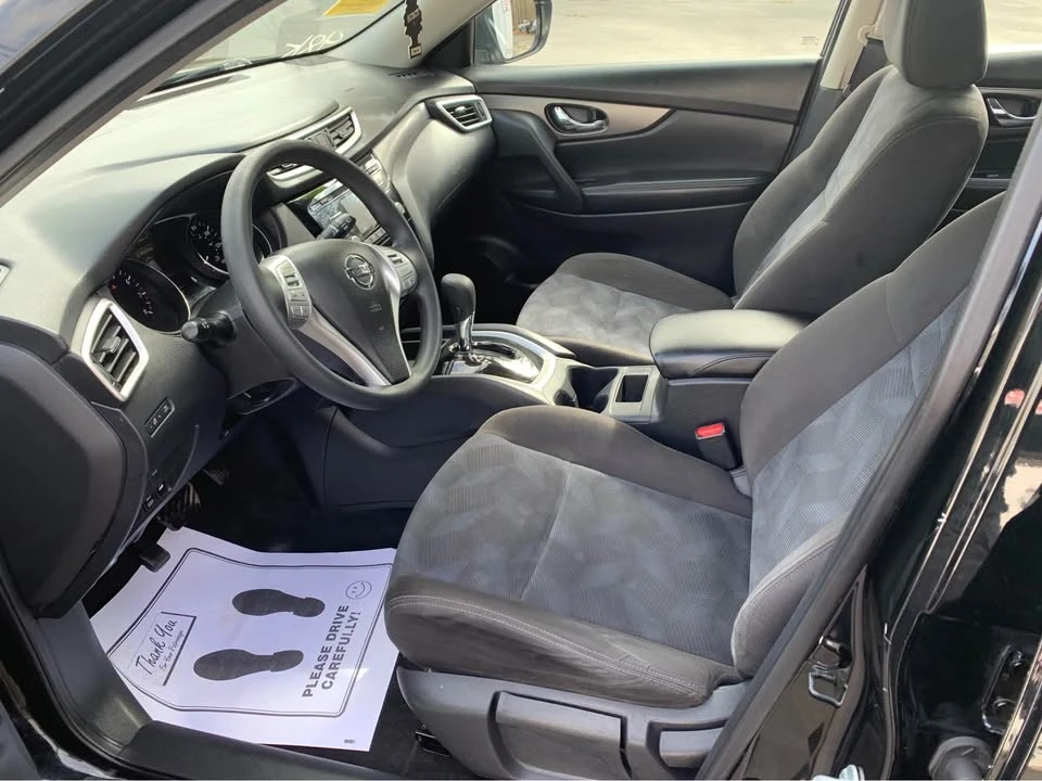 2015 Nissan Rogue - Image 7 of 17
