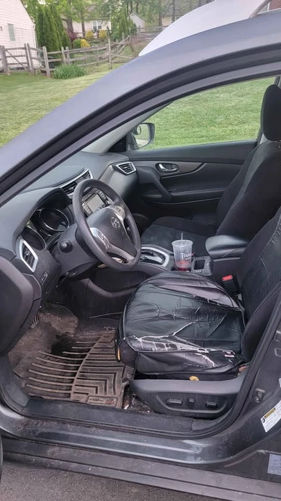 2015 Nissan Rogue - Image 7 of 16