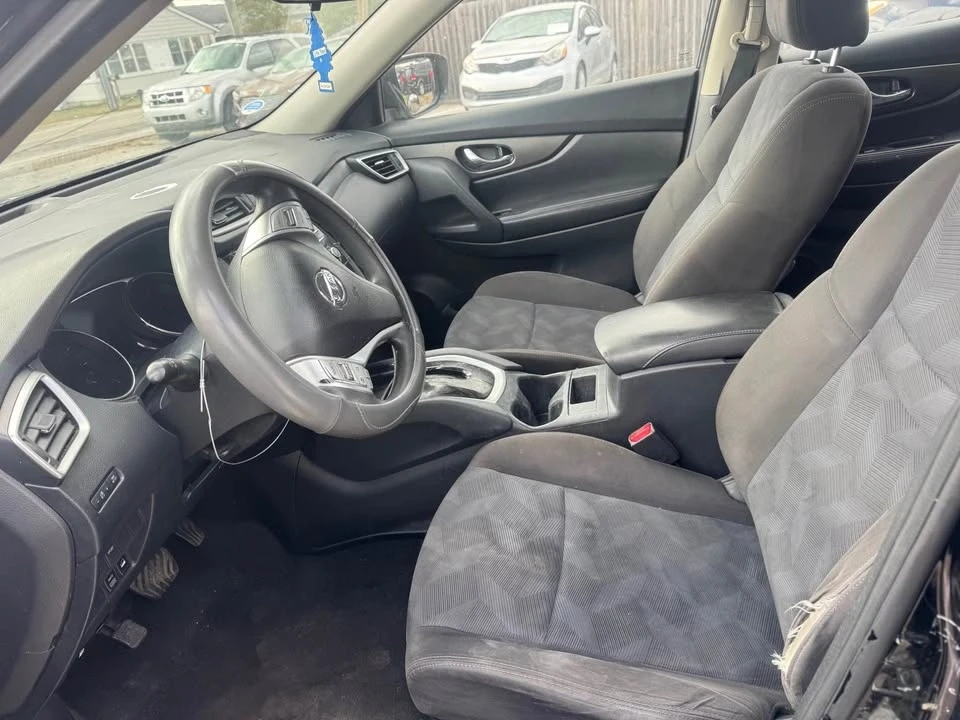 2015 Nissan Rogue - Image 11 of 11