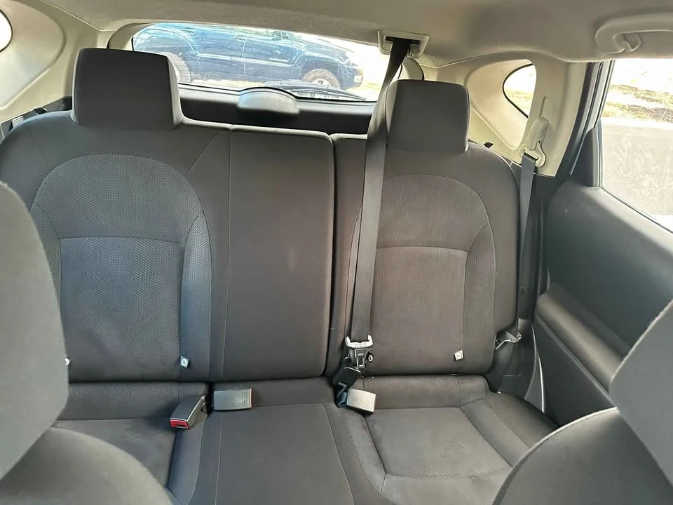 2015 Nissan Rogue - Image 3 of 4