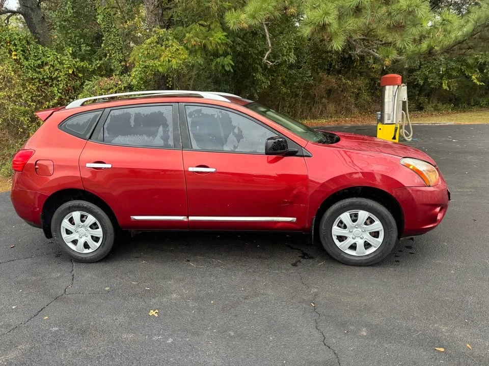 2015 Nissan Rogue - Image 5 of 9
