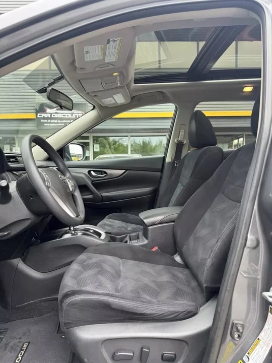 2015 Nissan Rogue - Image 7 of 16