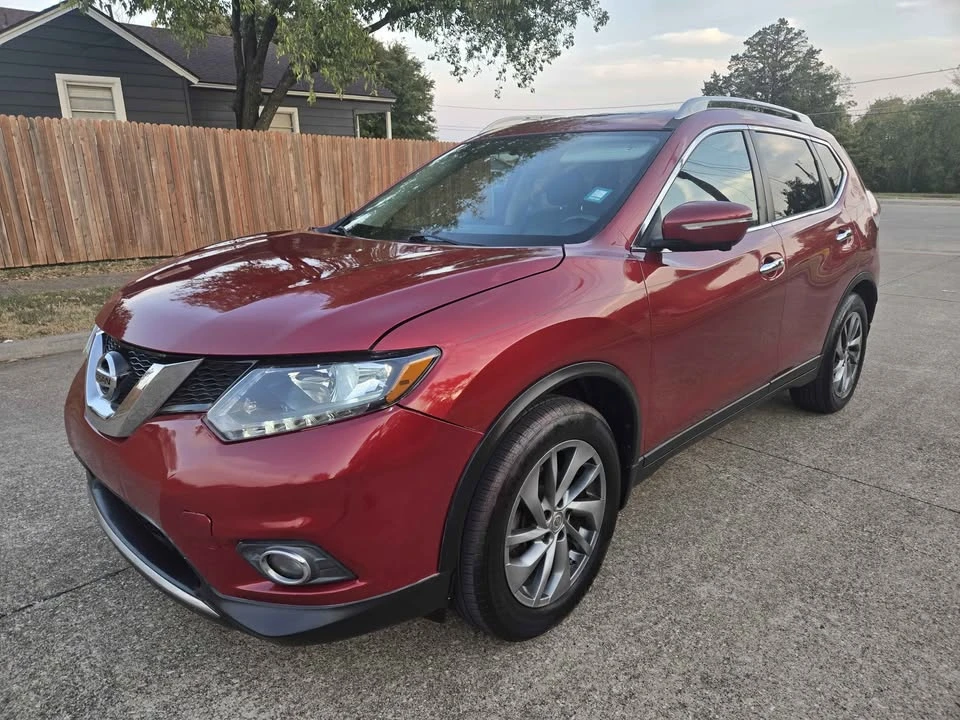 2015 Nissan Rogue - Image 2 of 14
