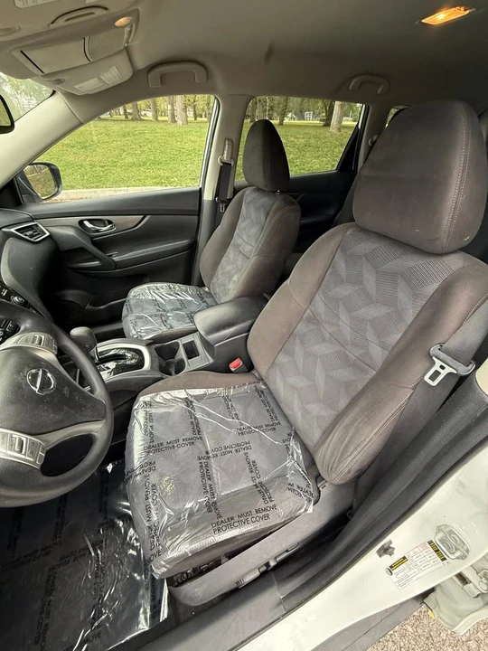 2015 Nissan Rogue - Image 7 of 11