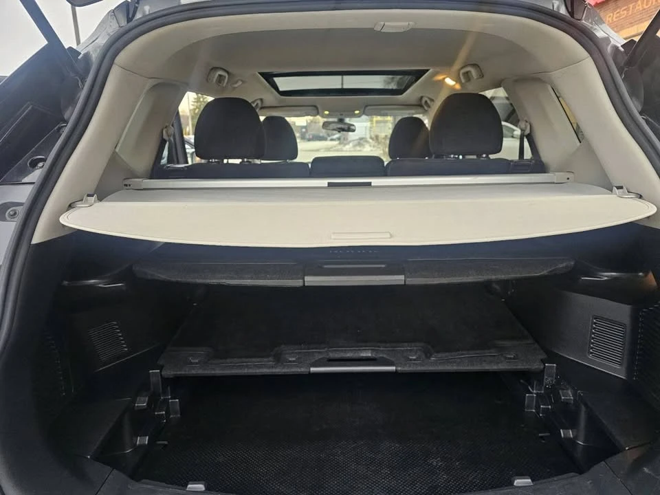 2015 Nissan Rogue - Image 19 of 20