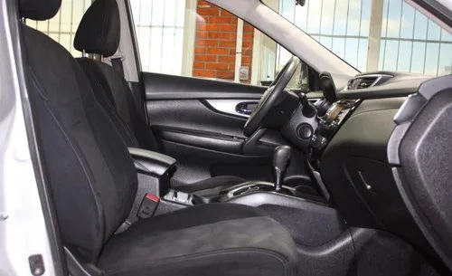 2015 Nissan Rogue - Image 6 of 11