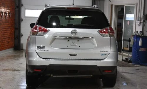 2015 Nissan Rogue - Image 3 of 11