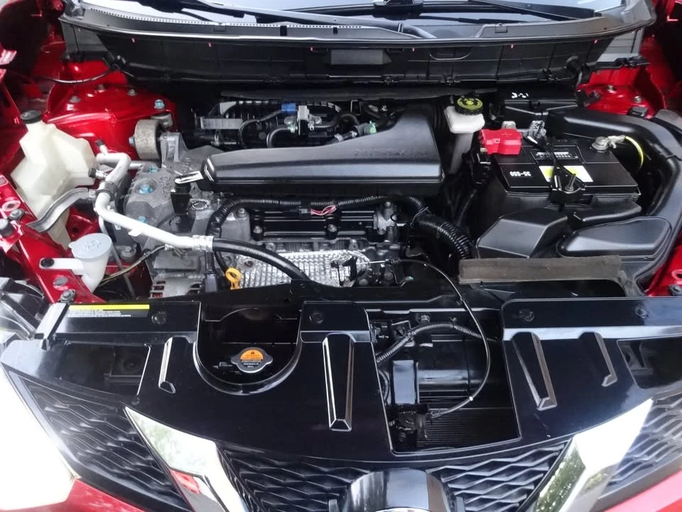 2015 Nissan Rogue - Image 17 of 20
