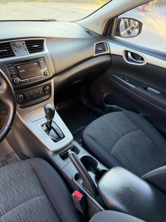 2015 Nissan Sentra 7th Gen - Image 6 of 15
